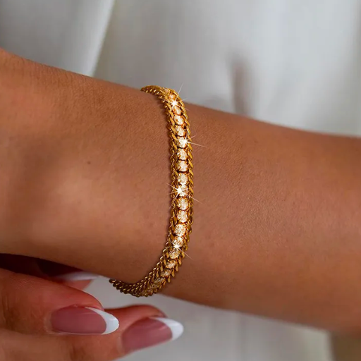 Pulseira Cravejada com Cristais de Zircônia - Lux