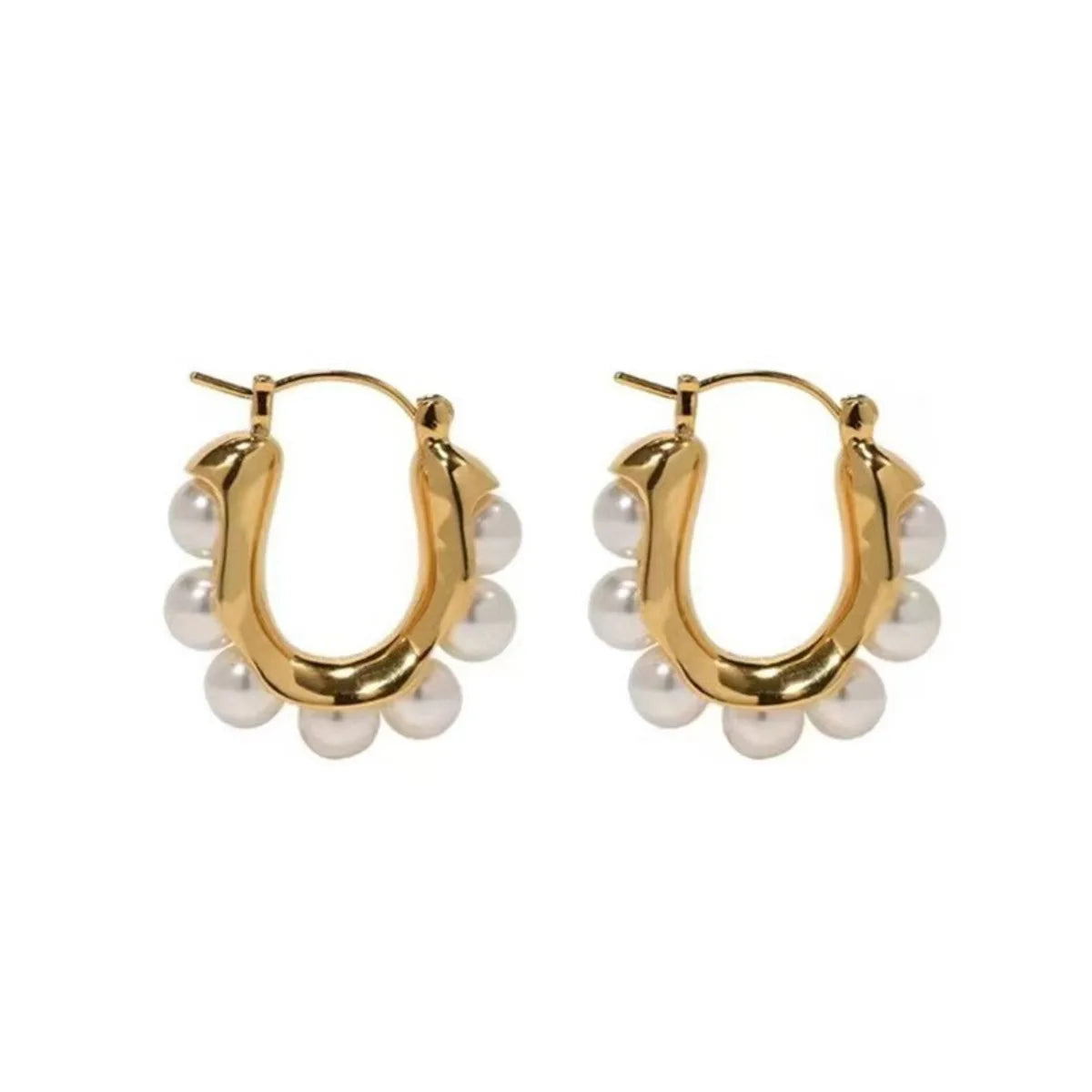 Brinco_Perola_Oval_-_Lux_5.webp