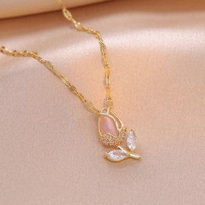 Colar Rosa Cravejada com Zircônia 18K - Lux