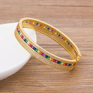 Bracelete Dourados com Cristais de Zircônia Coloridas