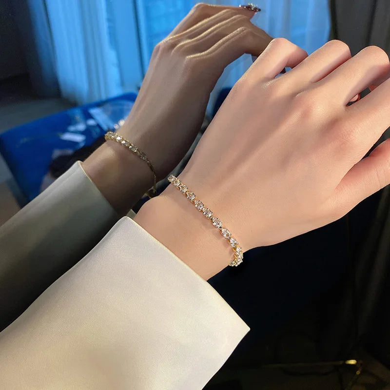 PulseiraOuroElegante-Lux_1.webp