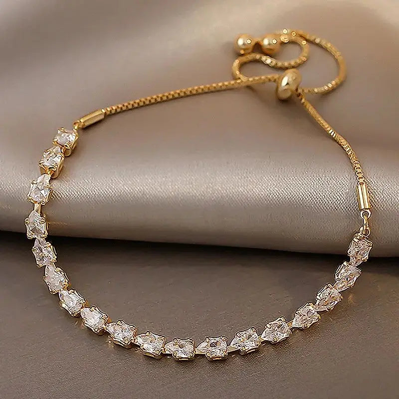 PulseiraOuroElegante-Lux_2.webp