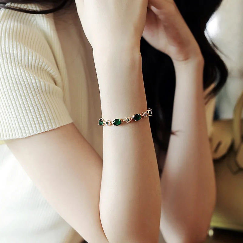 Pulseira_Ouro_Tendencia_-_Lux_3.webp