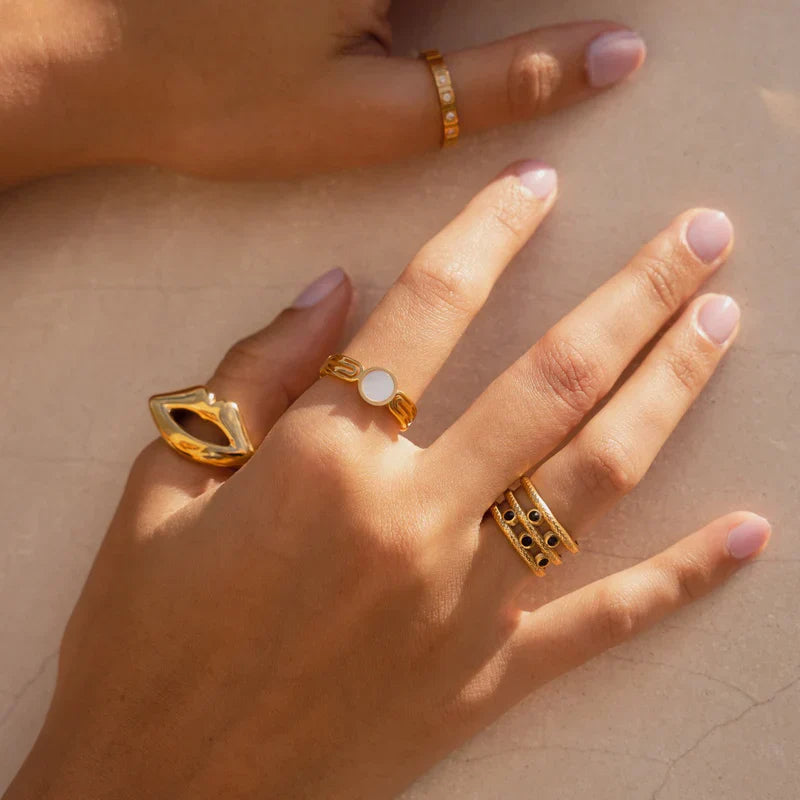 Anel 3 Camadas Ajustável com Zircônia Preta - Lux