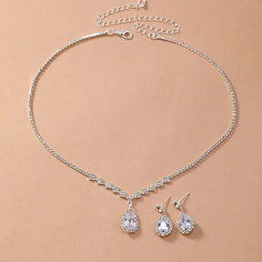 Conjunto de Joias Elegantes Waterdrop - Colar e Brincos