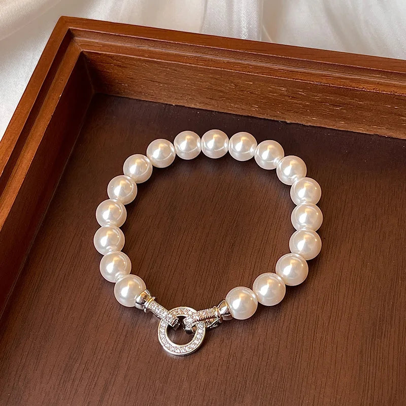 Conjunto Luxuoso de Pérolas - Colar e Pulseira Elegantes