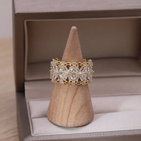 Anel Ajustável Flor Cravejada - Lux