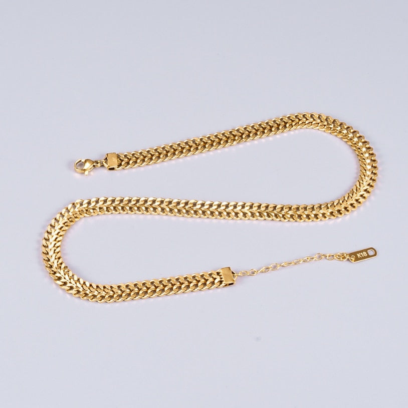 Colar Dourado Charme Banhado a Ouro 18k