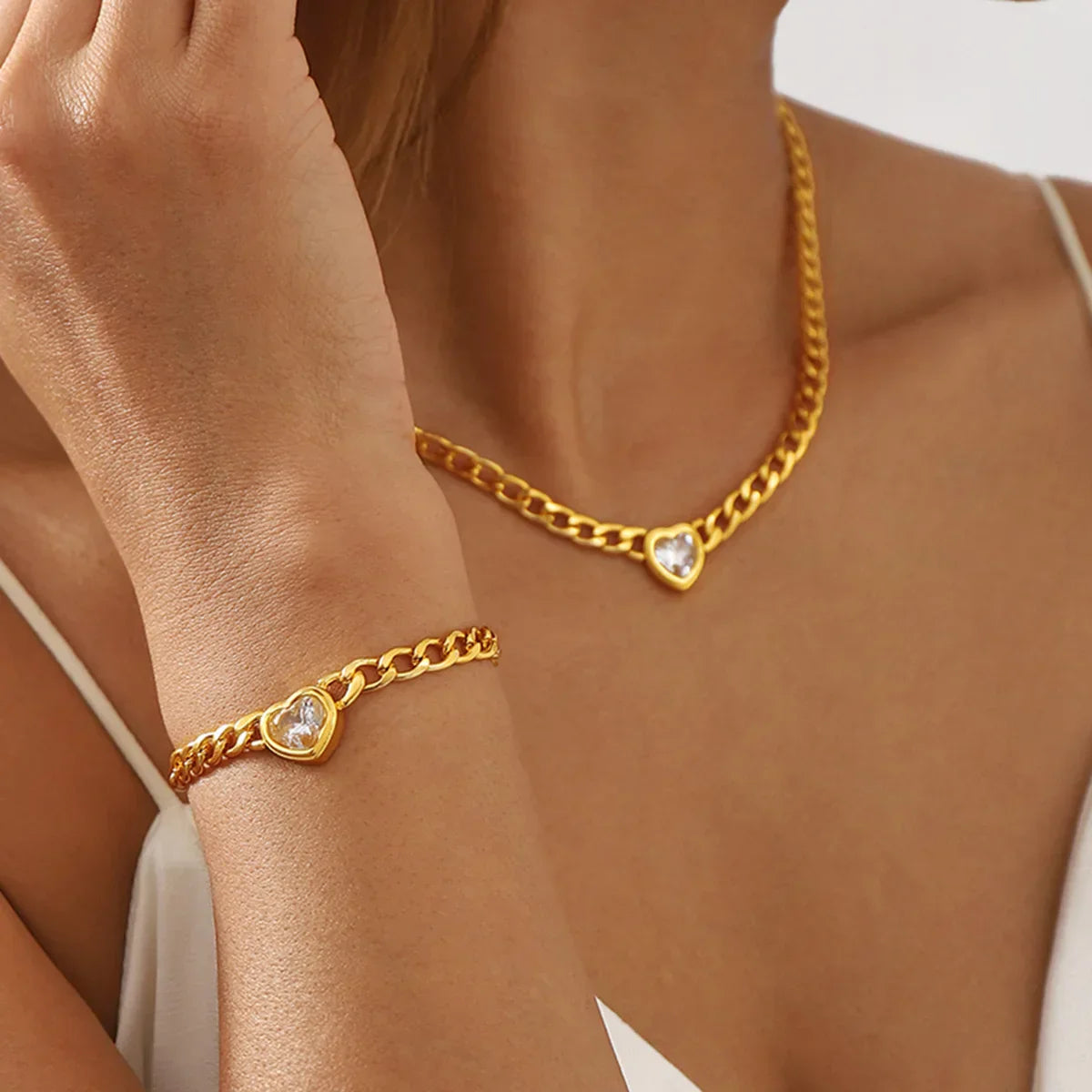 Conjunto Luxo de Colar e Pulseira Coração